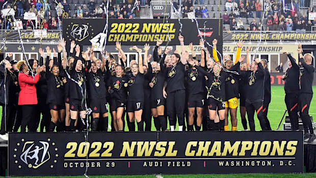 The Portland Thorns win the 2022 NWSL title